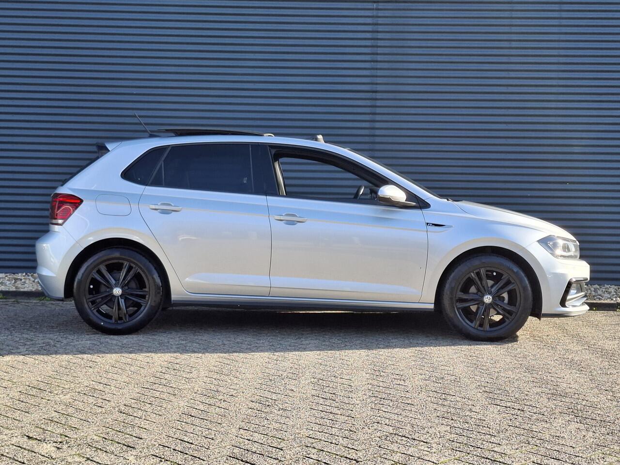 Volkswagen POLO 1.0 TSI Highline R-Line | Schuifdak | R-Line pakket | Navigatie | Parkeersensoren voor en achter | Mooie Lage Kilometerstand met NAP !!