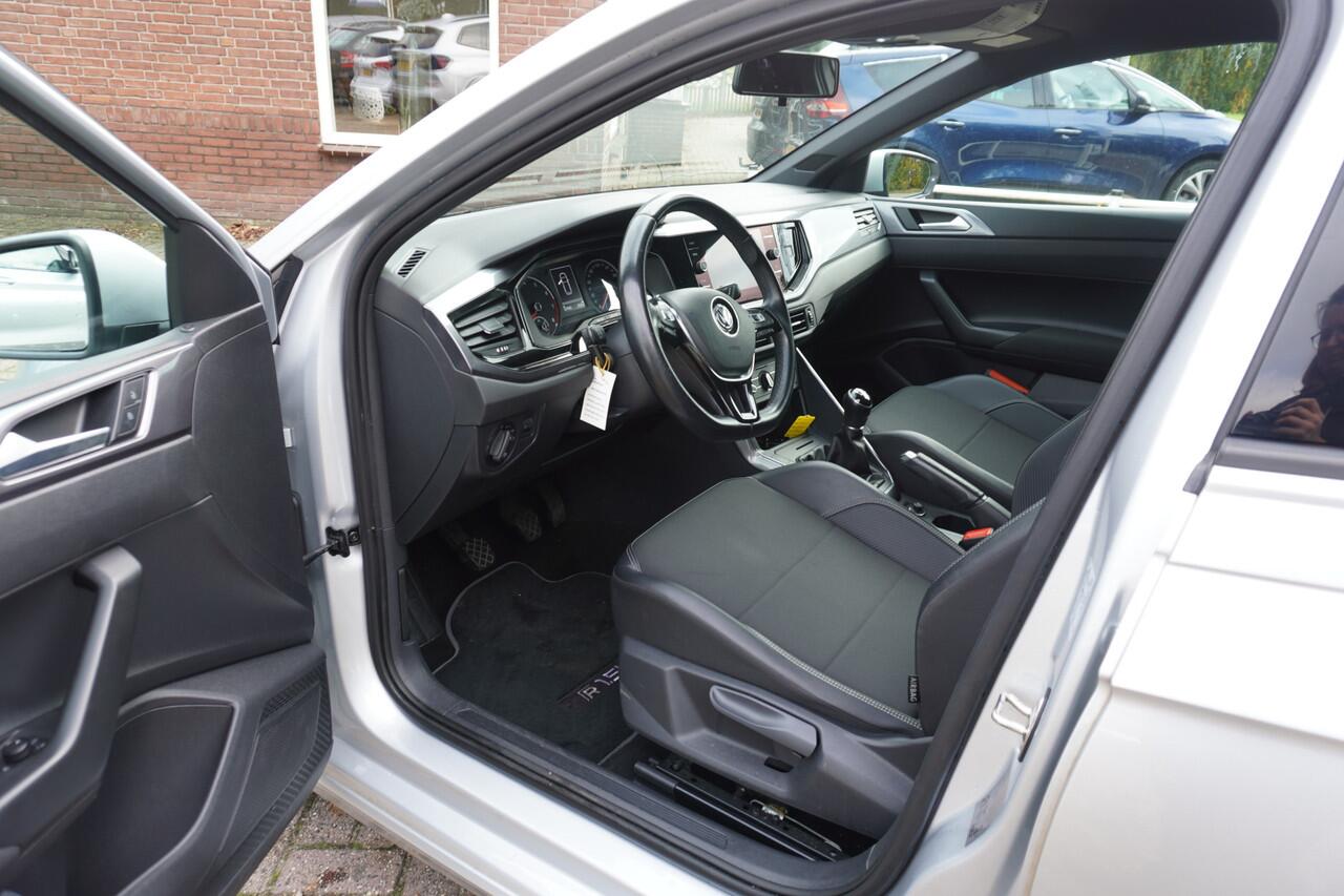Volkswagen POLO 1.0 TSI Comfortline CARPLAY ZWARTE HEMEL ADDAPTIVE CRUISE