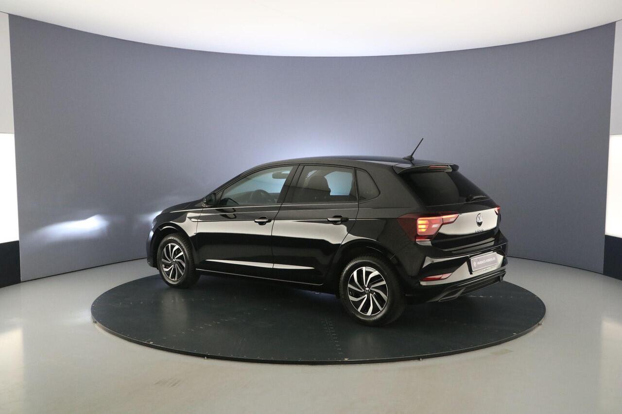 Volkswagen POLO Life Edition 1.0 TSI 95pk Adaptive cruise control, Achteruitrijcamera, LED koplampen, Parkeersensor achter, App connect, Airco, DAB, Radio