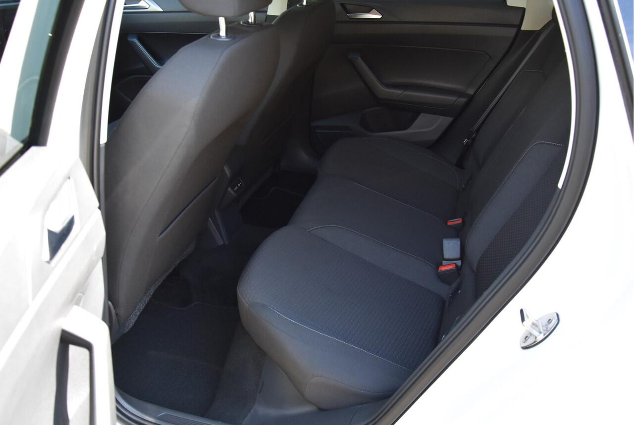 Volkswagen POLO 1.0 TSI R-Line LED ECC PDC Camera NAP 1e eigenaar!