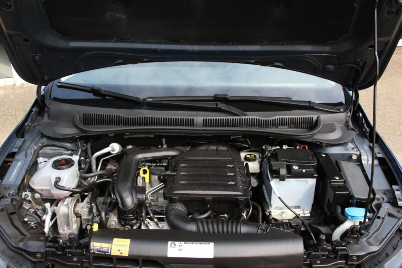 Volkswagen POLO 1.0 TSI Comfortline Business, Lichtm, Navi, Cruise, Carplay, PDC