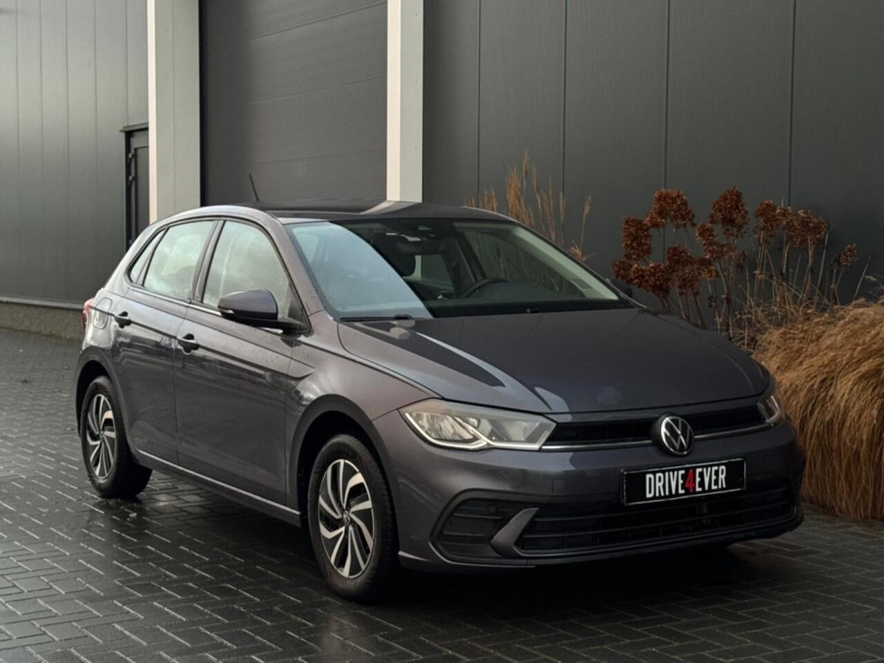 Volkswagen POLO 1.0 TSI Life GARANTIE NAVI APPLE CARPLAY ECC SPORTVELGEN