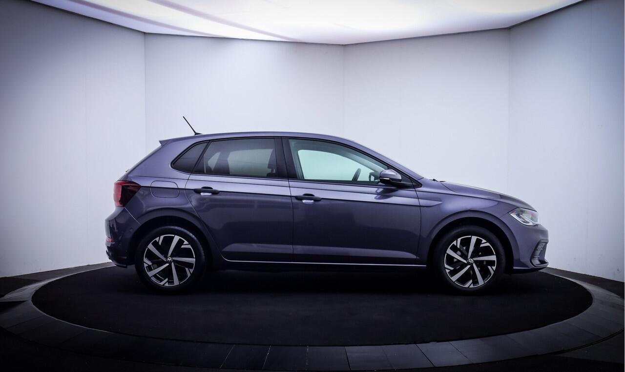 Volkswagen POLO 1.0TSI Dsg IQ.DRIVE LIFE FULL LED | CLIMA | CARPLAY | DAB | ACC | PDC V + A | LMV 16"
