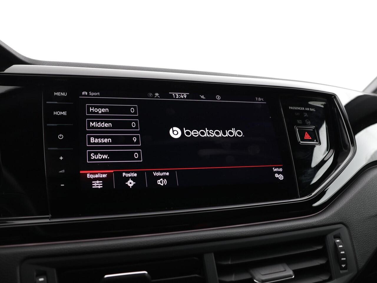 Volkswagen POLO 2.0 TSI 207pk DSG GTI Edition 25 · Panoramadak · Camera · Keyless · Apple/Android Car Play · Beats Audio · Navigatie · IQ.Light · Stoelverwarming · 18'' Inch · Garantie t/m 27-02-2028 of 100.000km