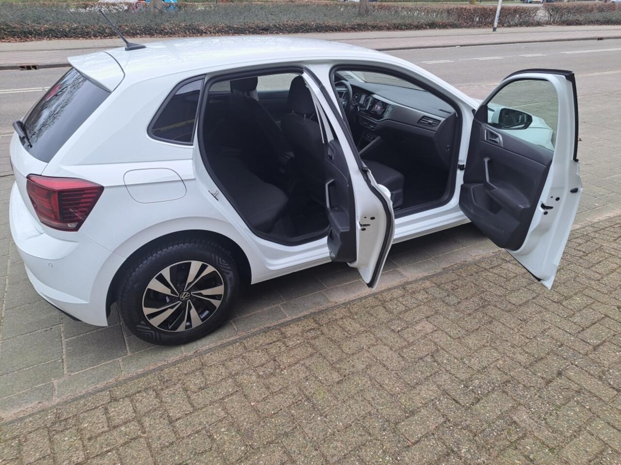 Volkswagen POLO 1.0 TSI Comf.l. Bus.