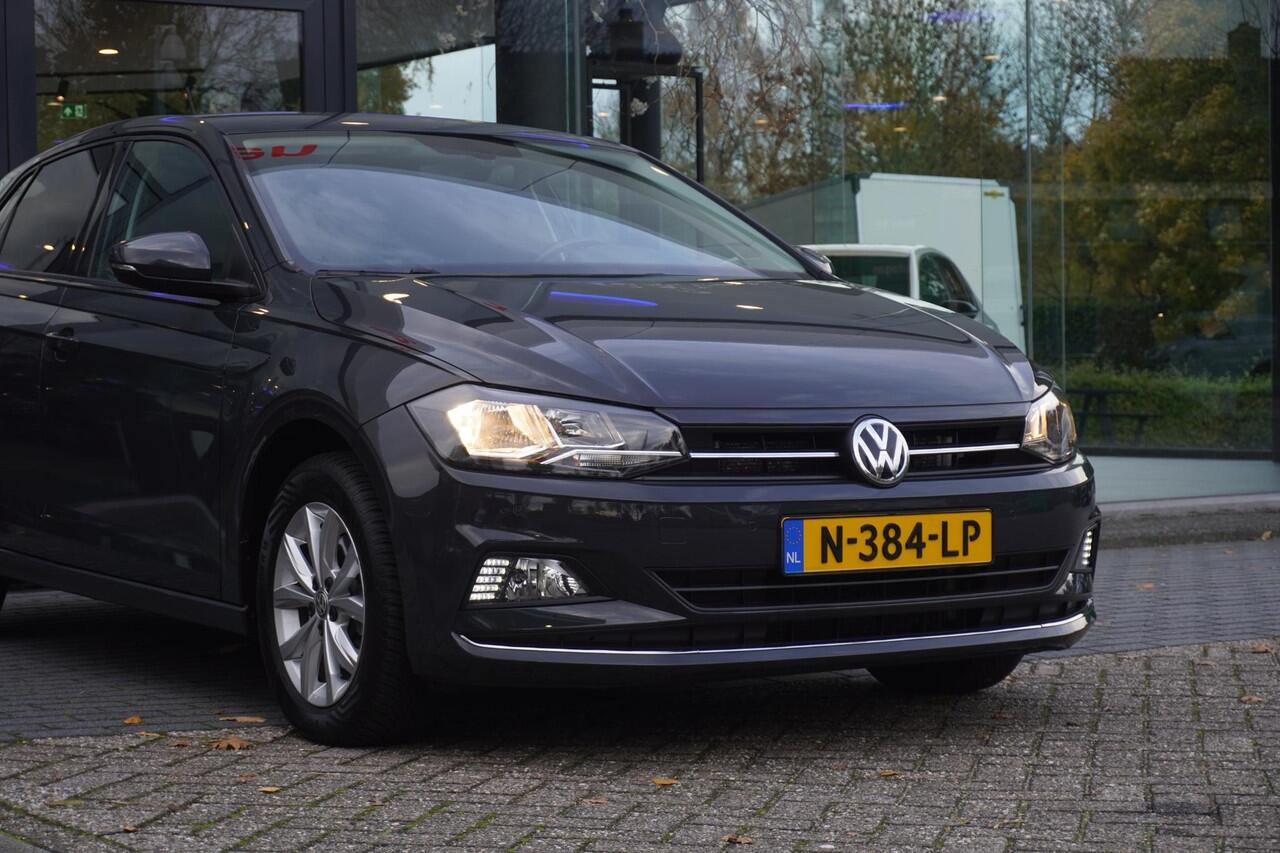 Volkswagen POLO 1.0 TSI Highline Business R | CARPLAY | NAVI | CRUISE CTRL | PARKEERHULP | STOELVERW
