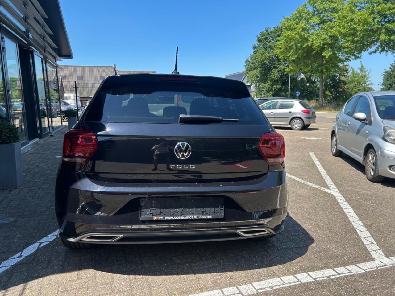 Volkswagen POLO 1.5 TSI HIGHL.BNSR R LINE