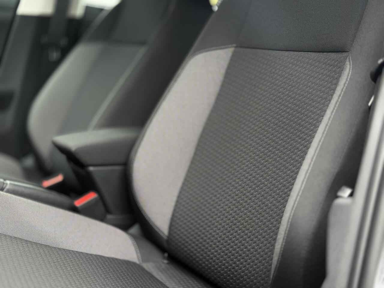 Volkswagen POLO 1.0 TSI Life CARPLAY PDC AUTOMAAT