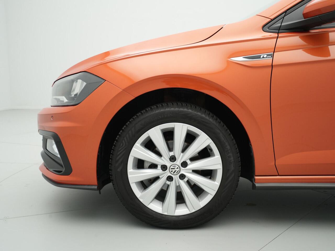 Volkswagen POLO 1.0 TSI 95pk R-Line Navigatie Carplay/Android Acc Pdc 248