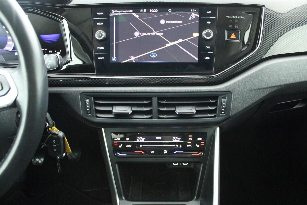 Volkswagen POLO 1.0 TSI 95pk Life Business Navigatie Stoelverwarming Climate Control