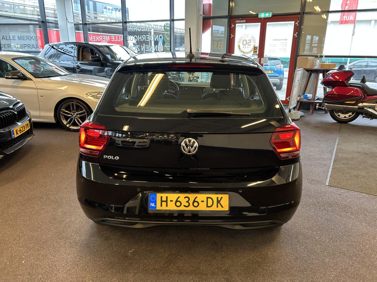 Volkswagen POLO 1.0 TSI Highline | Digital dashboard | Automatisch inparkeren | Achteruitrijcamera | Adaptieve cruise control | Parkeersensoren rondom | Apple carplay | Climate control | Nederlands geleverd