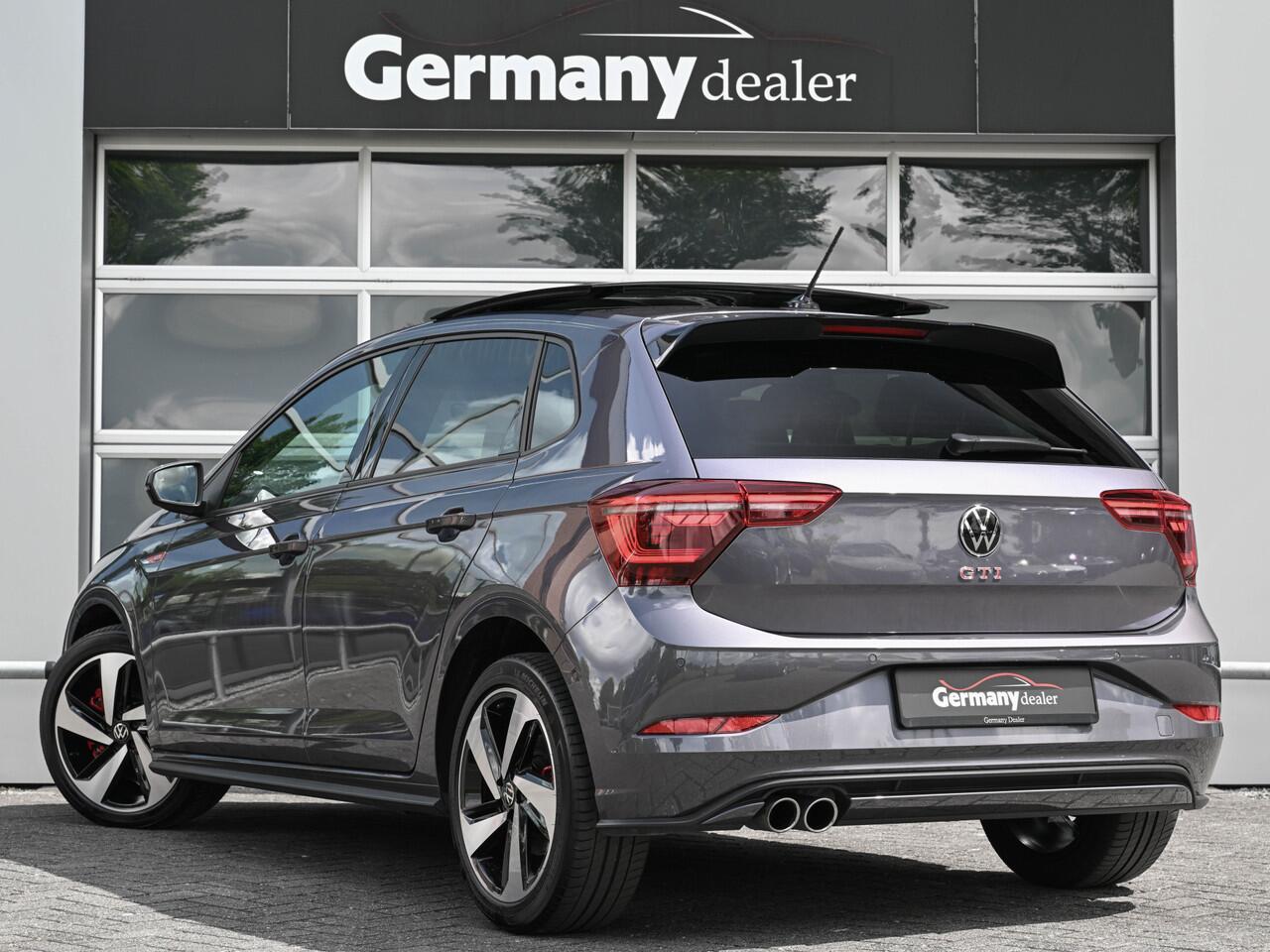 Volkswagen POLO 2.0TSI GTI 207pk Pano iQ-Lights Beats-Audio Side & Park Assist Virtual NwModel!