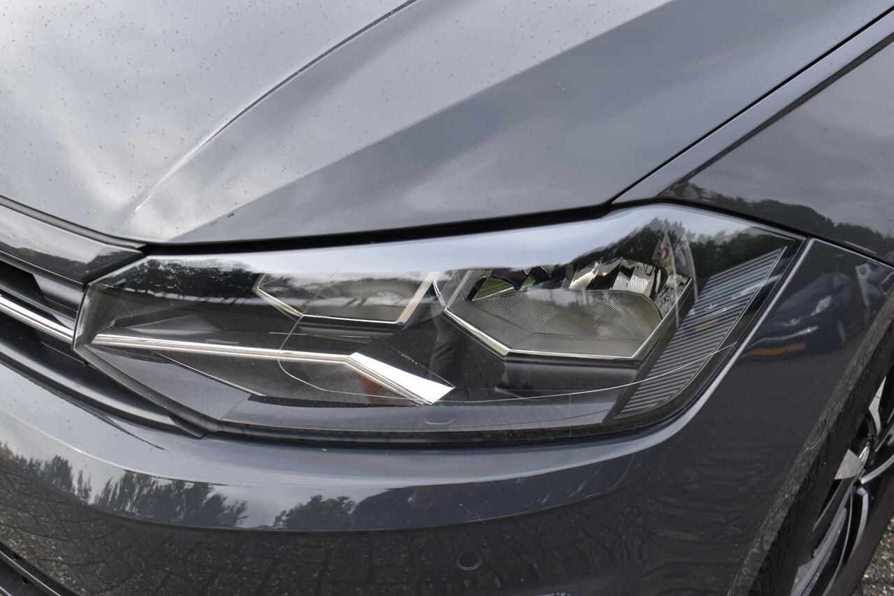 Volkswagen POLO 1.0 TSI Highline Business R / Parkassist / Adap. Cruise / Navigatie /