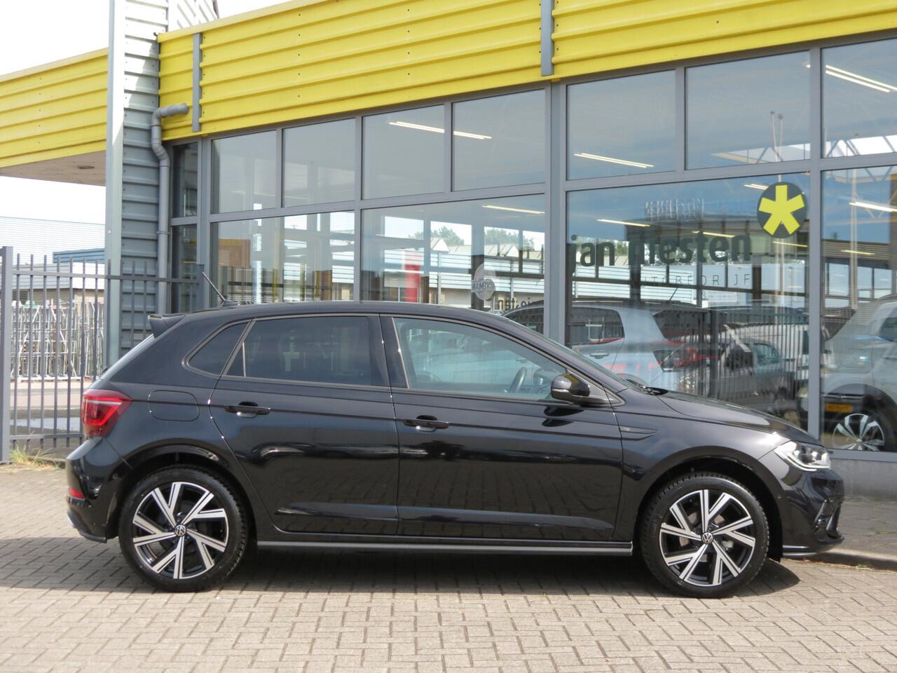 Volkswagen POLO 1.0 TSI R-Line -95pk- Automaat | Matrix IQ Led | 17" Bergamo | Camera | Rijklaarprijs incl. 1 jaar Bovag garantie