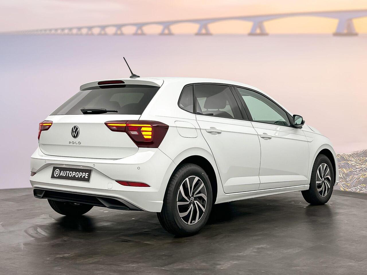 Volkswagen POLO Life Edition 1.0 70 kW / 95 pk TSI Hatchback 5 ver