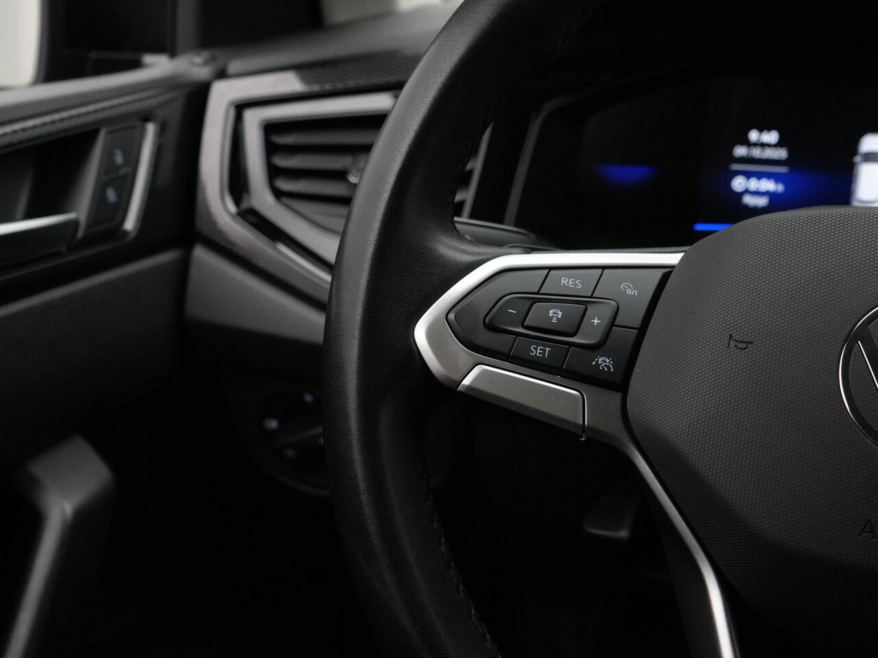 Volkswagen POLO 1.0 TSI 95 pk DSG Life Edition | Navigatie | Achteruitrijcamera | Adaptive Cruise