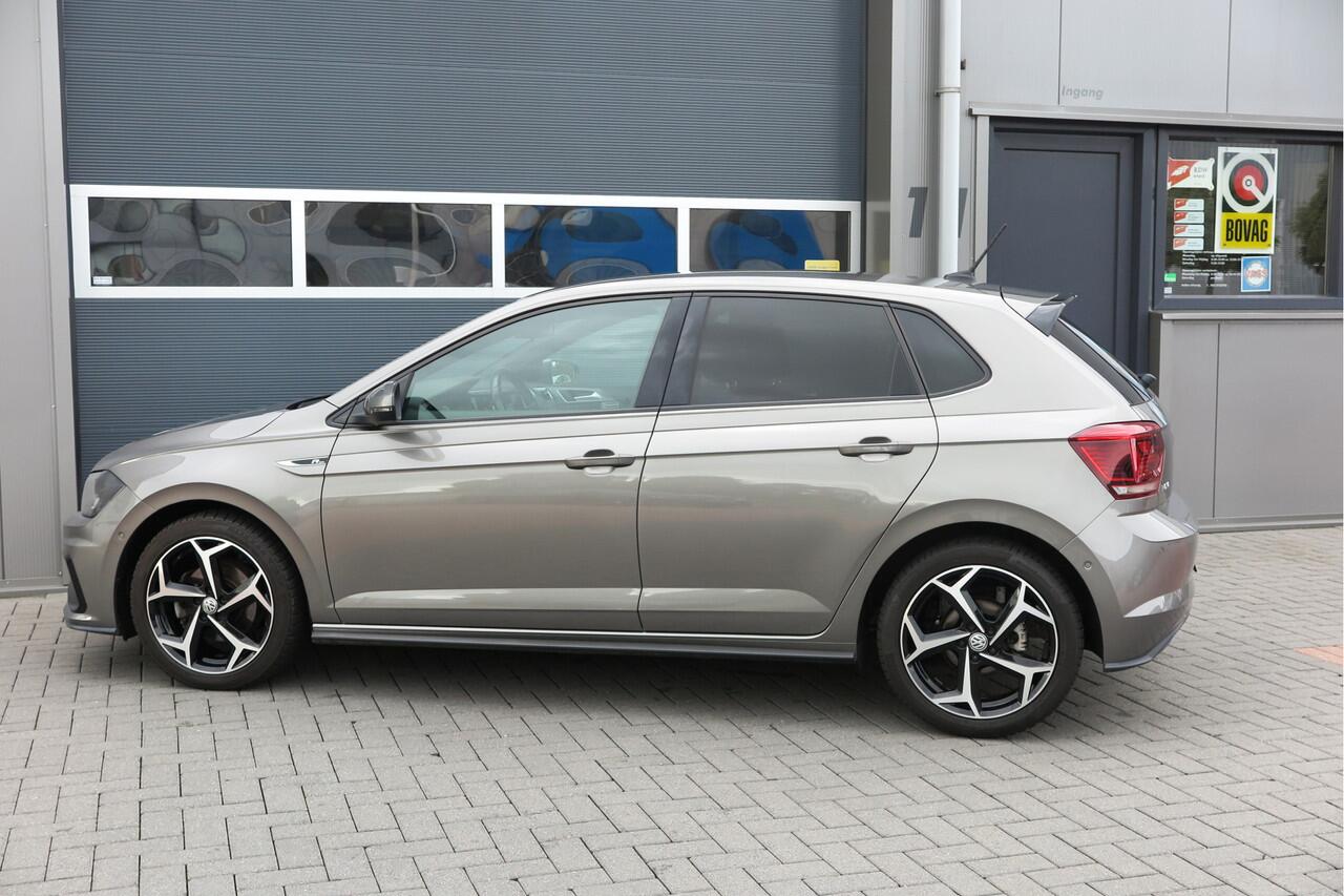 Volkswagen POLO 1.0 TSI 85kw 116pk Highline Business 2xR-Line , Beats audio , PDC, Navi, Carplay, LMV, Cruisecontrol. dealer onderhouden.