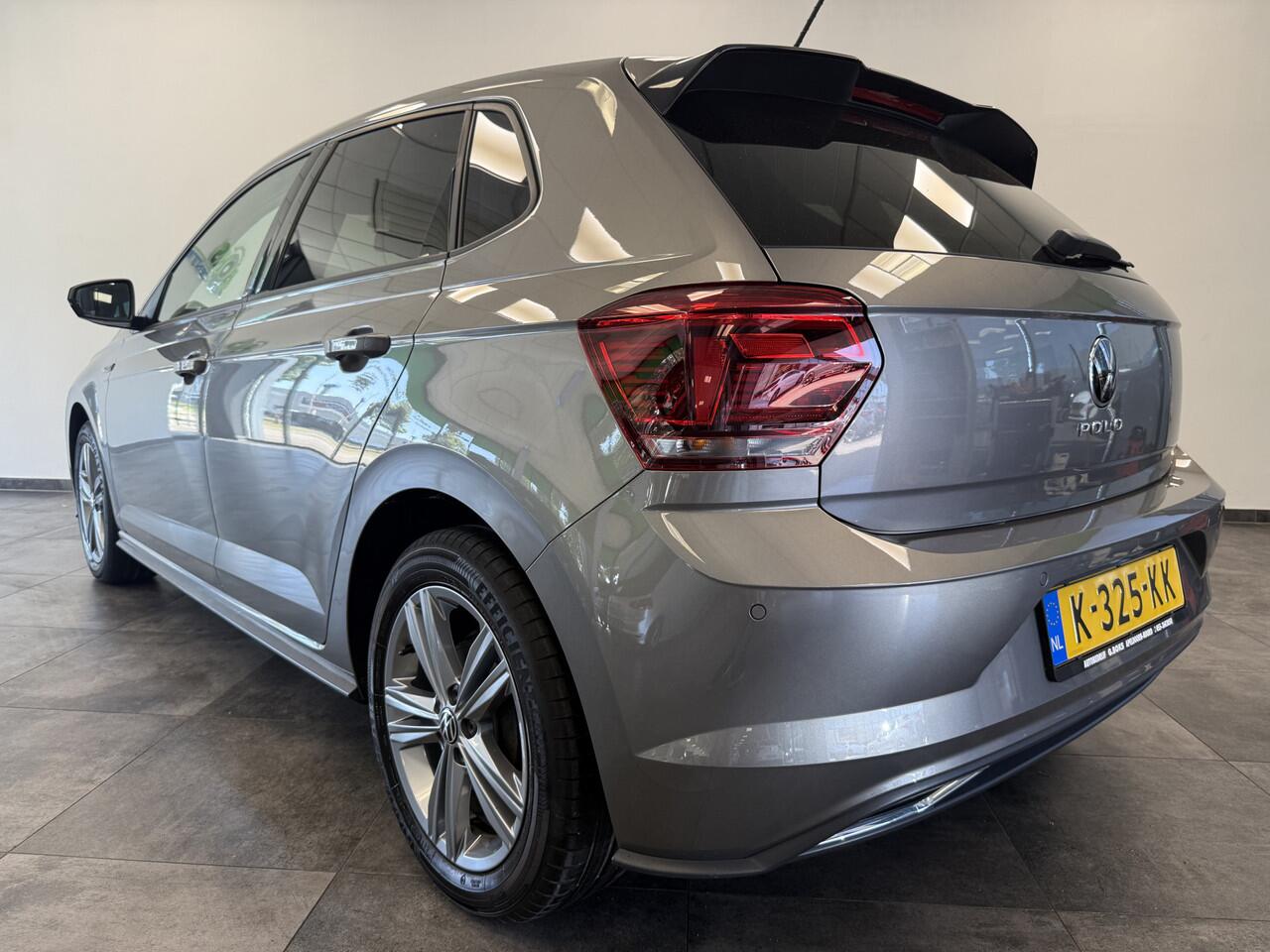 Volkswagen POLO 1.0 TSI Highline Business R-line Panoramadak Navigatie Full-led 24 maanden garantie mogelijk (*vraag naar de voorwaarden)