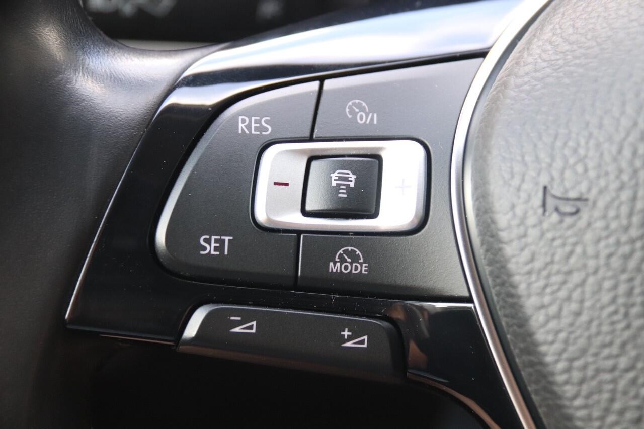 Volkswagen POLO 1.0 TSI Comfortline Business, Carplay, Navigatie, Privacy glas