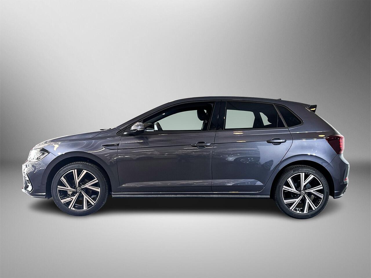 Volkswagen POLO 1.0 95pk TSI R-Line | Voorstoelen verwarmbaar | Velgen 'Bergamo', 17 inch lichtmetaal | Airconditioning automatisch (Climatronic)