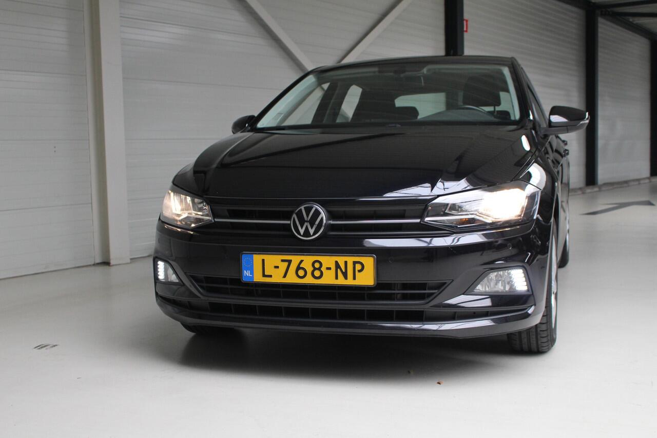 Volkswagen POLO 1.0 TSI Comfortline Business | Airco (Climatronic) | Navigatie | PDC