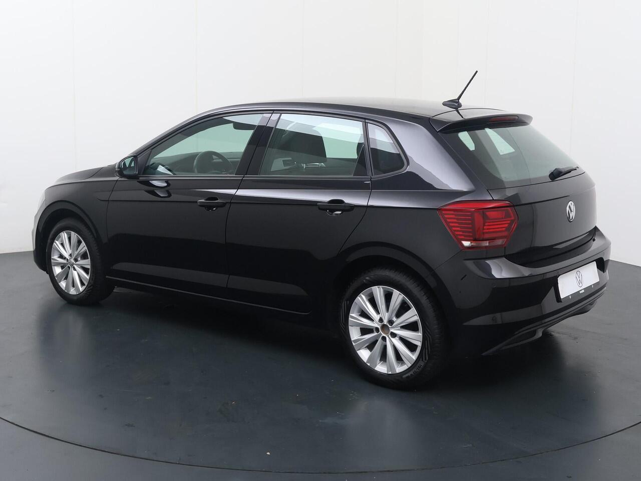 Volkswagen POLO 1.0 TSI Highline | 95 PK | Adapative cruise control | Parkeersensoren | Apple Carplay/Android Auto |