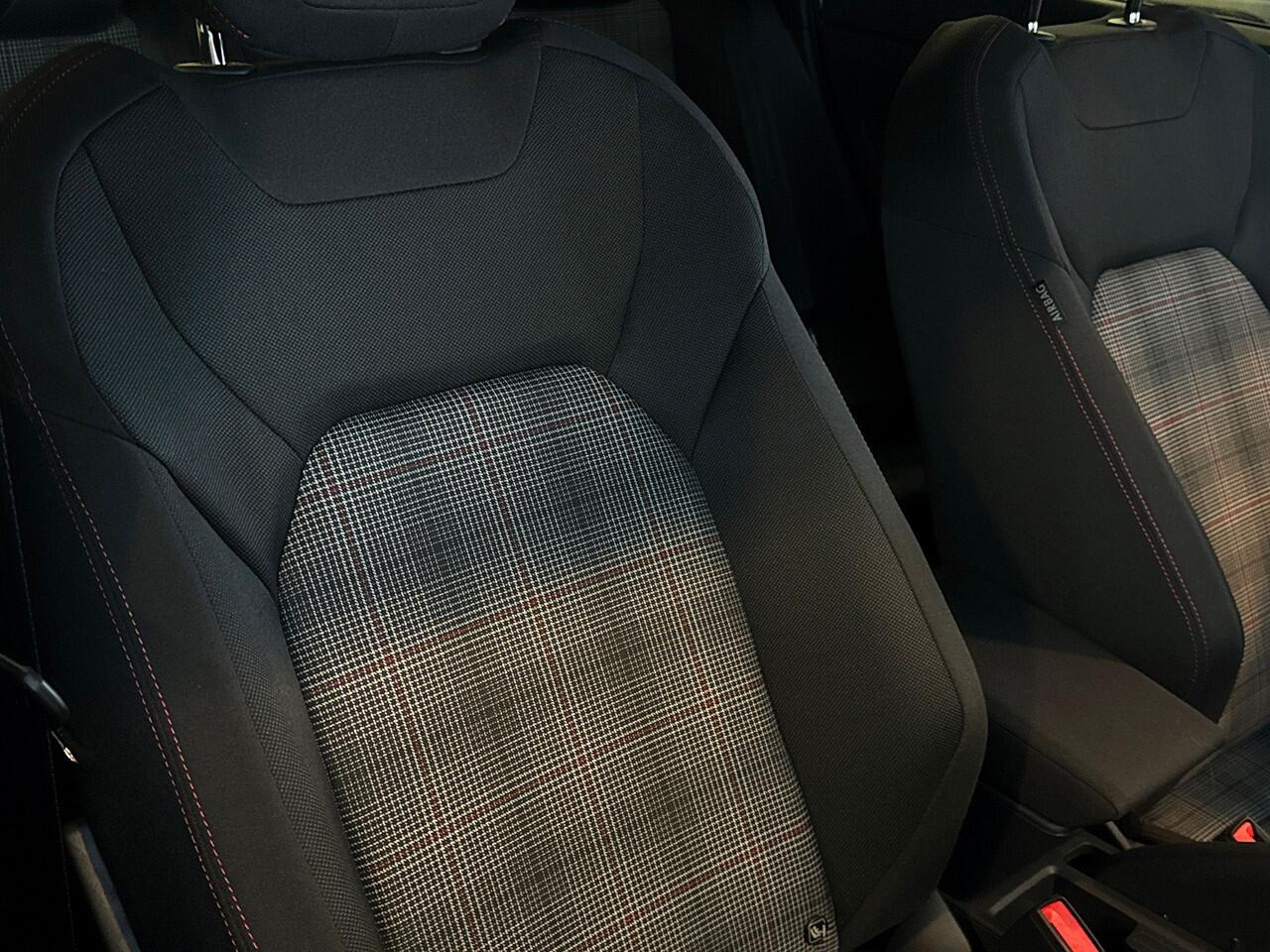 Volkswagen POLO 2.0 207pk TSI GTI | Navigatie 'Discover Media' | Adaptive Cruise Control | Velgen 'Faro', 18 inch lichtmetaal