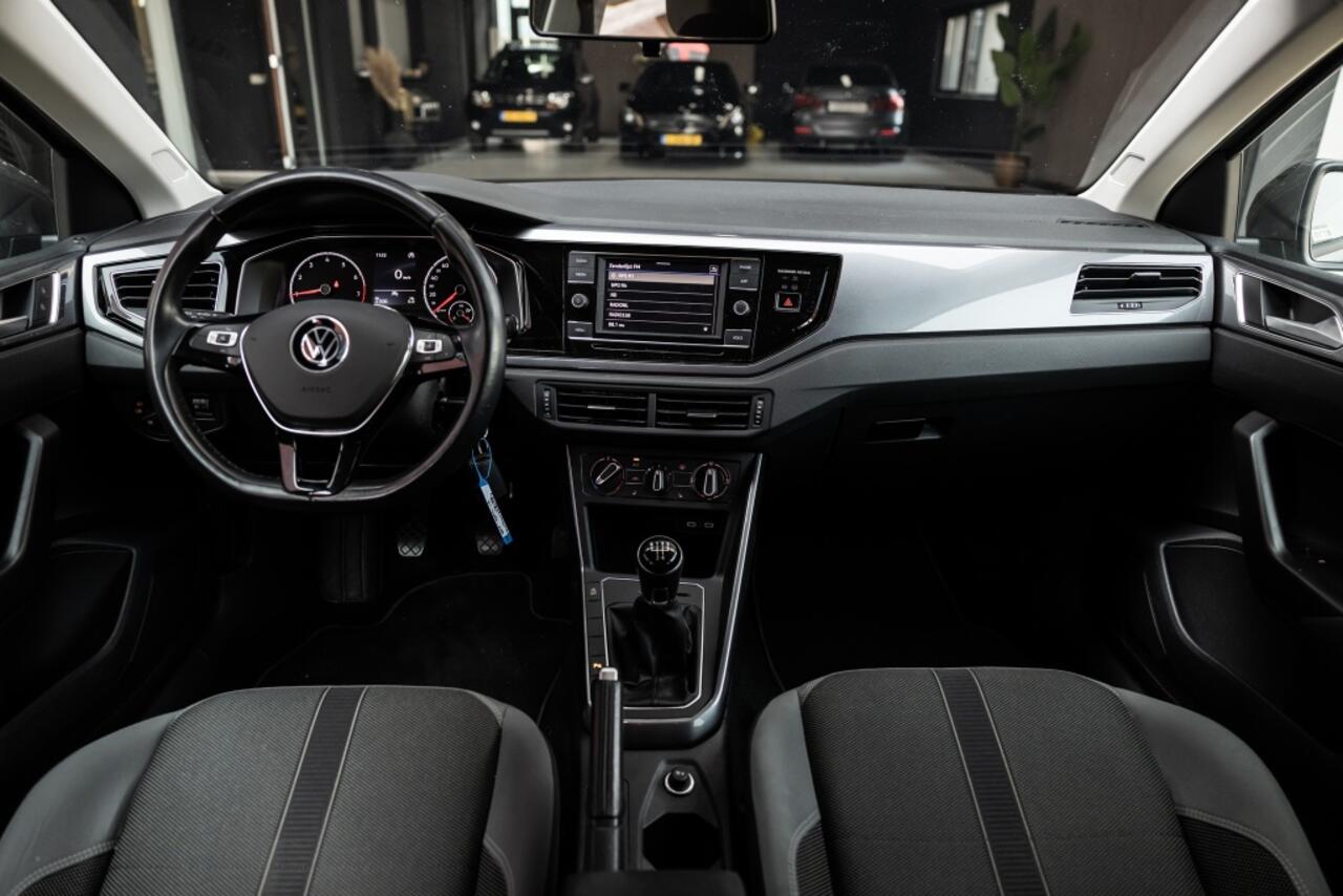 Volkswagen POLO 1.0 TSI Style | CarPlay | Stoelverwarming | Cruise Control |