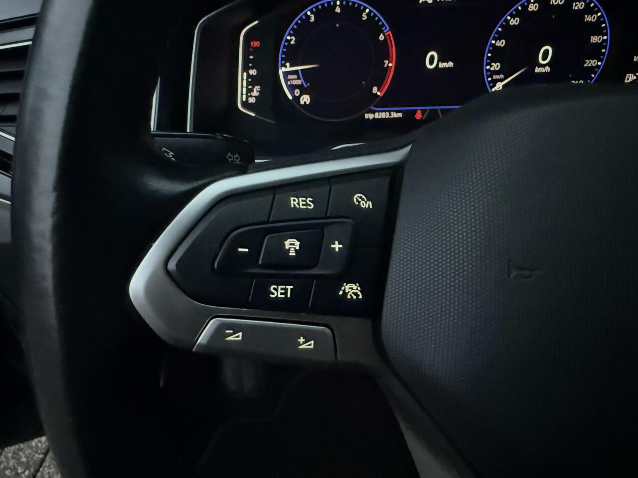 Volkswagen POLO 1.0 TSI R-Line Virtual Cockpit/ACC/Carplay/Camera/