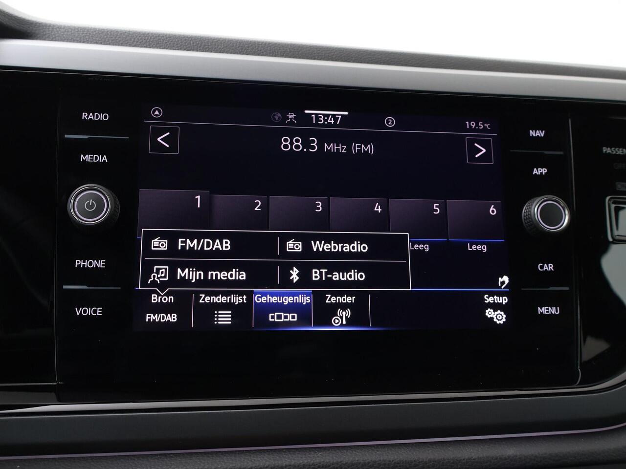 Volkswagen POLO 1.0 TSI R-Line | 95 PK | Stoelverwarming | Applecarplay/ Android auto | Navigatie