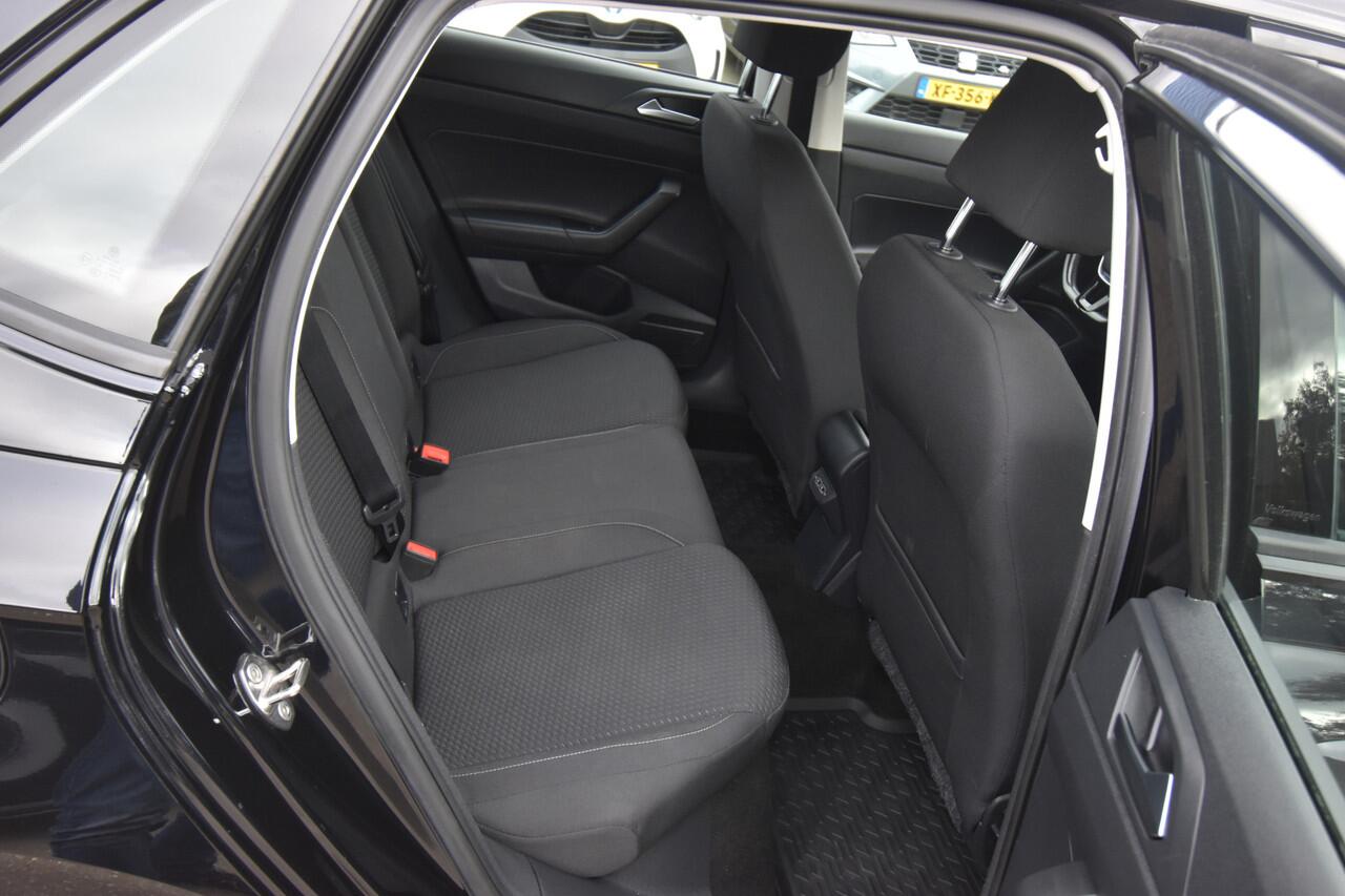 Volkswagen POLO 1.0 TSI Comfortline R-Line , VIRTUAL COCKPIT , AIRO , NAVI VIA APP , CR CONTROL , LMV15 ,