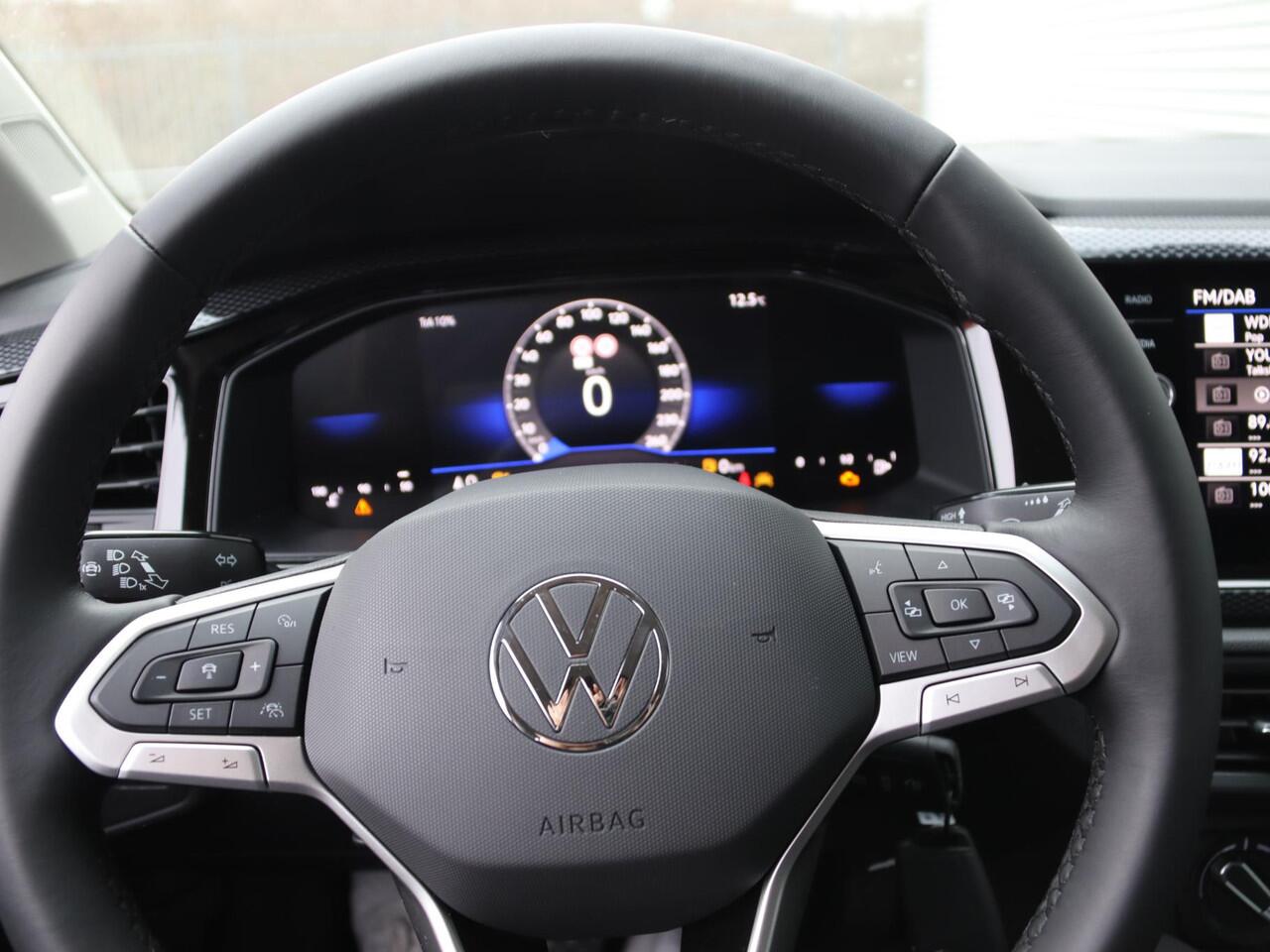 Volkswagen POLO Life Edition 1.0 70 kW / 95 pk TSI Hatchback 5 ver sn. Hand | Multimedia pakket |