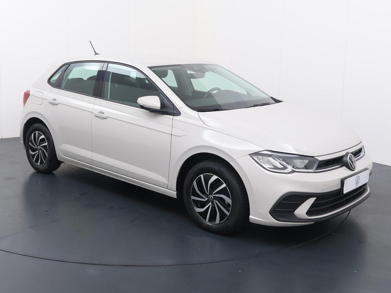 Volkswagen POLO 1.0 TSI Life | 95 PK | Adaptive cruise control | LED verlichting | Parkeersensoren | Apple Carplay/Android Auto |