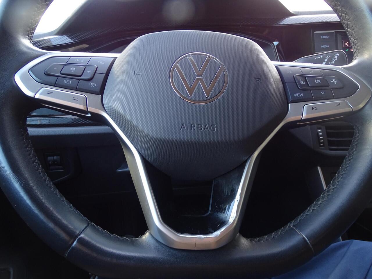 Volkswagen POLO 1.0 TSI Life Business AUTOMAAT | VOLLEDIG DIGITAAL INSTRUMENTENPANEEL | PARKEERSENSOREN | APPLE/ANDROID CARPLAY | ADAPTIEVE CRUISE CONTROL | STOELVERWARMING | KEYLESS GO