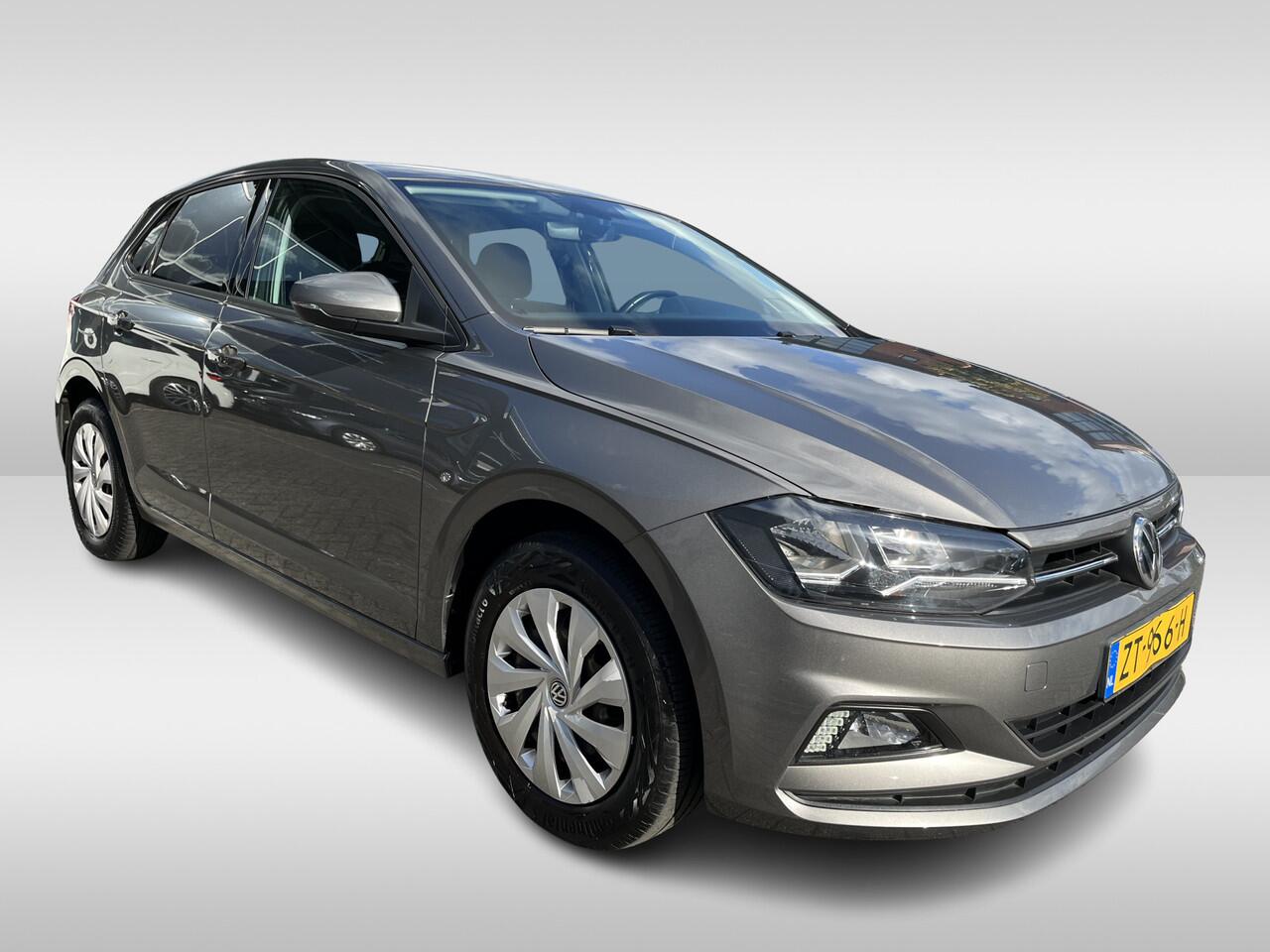 Volkswagen POLO 1.0 MPI Comfortline Color Connectivity Camera / App-connect / Cruise control / Airconditioning / Navigatie via app-connect