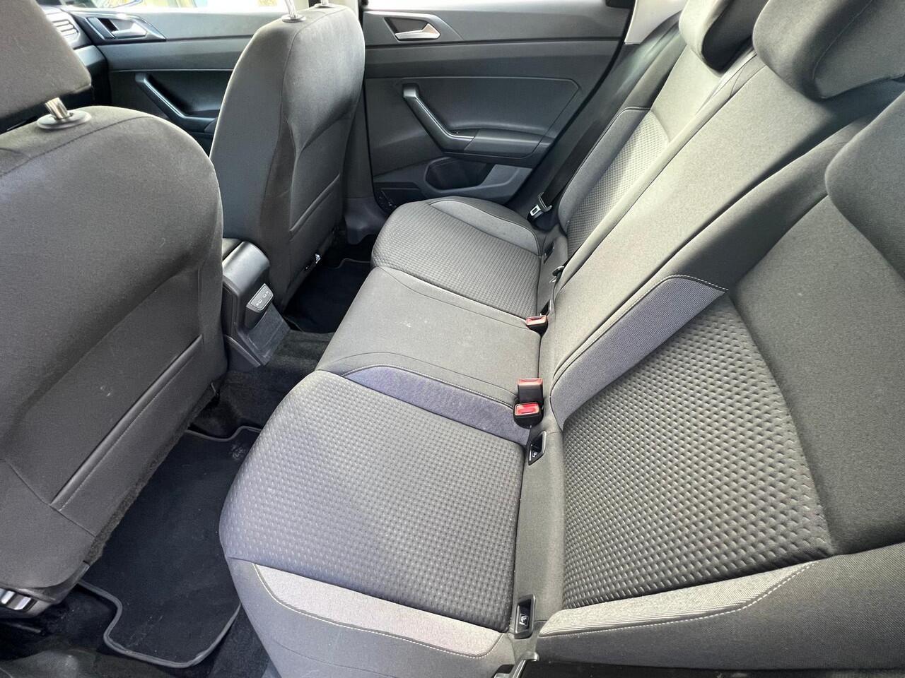 Volkswagen POLO 1.0 TSI Go | PARKEERSENSOREN V+A | DIGITAAL COCKPIT | CRUISE CONTROL | CARPLAY | LANE ASSIST | VERMOEIDHEIDSHERKENNING | INKLAPBARE SPIEGELS |