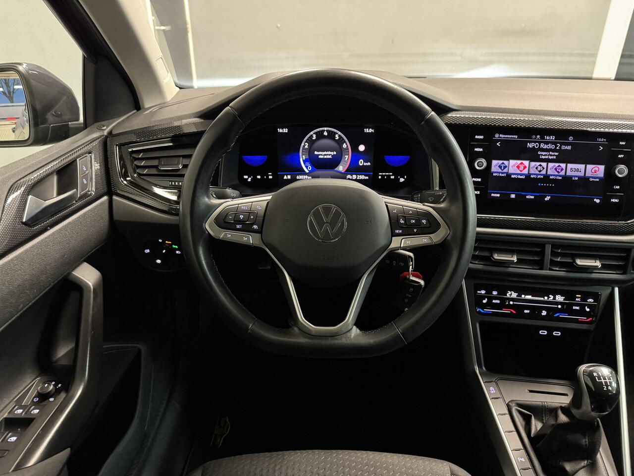 Volkswagen POLO 1.0 Parkeersensoren/Stoelverwarming/ACC