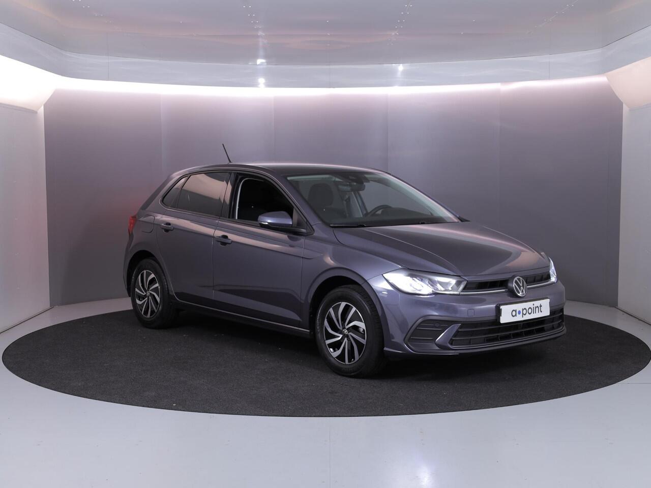 Volkswagen POLO 1.0 TSI Life Edition 95 pk | Verlengde garantie | Navigatie via App | Autom. airco | Parkeersensoren achter | Achteruitrijcamera | Adaptieve cruise control |