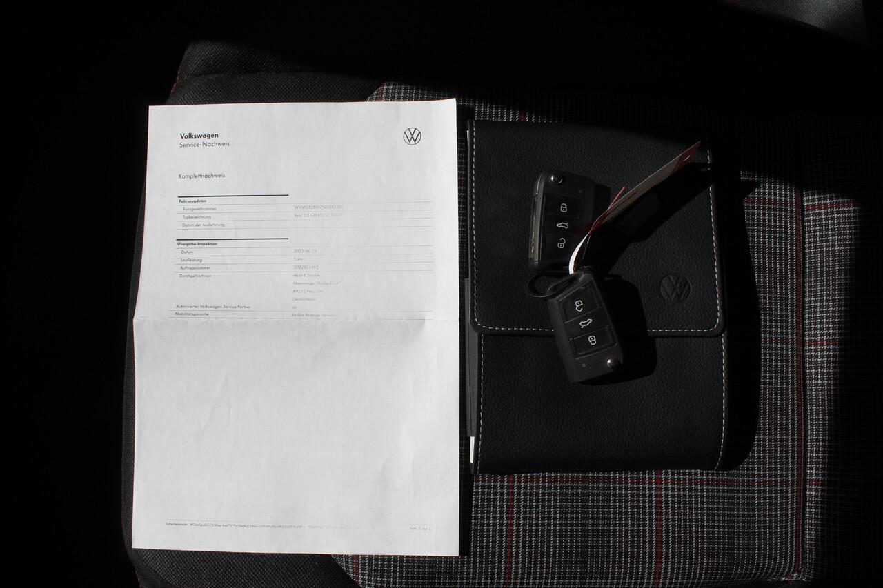 Volkswagen POLO 2.0 TSI GTI Navigatie/Virtual cockpit/Parkeersensoren rondom/Cruise control/Airco/Apple carplay/Stoelverwarming/Multifunctioneel stuurwiel/17'' Lichtmetalen velgen.