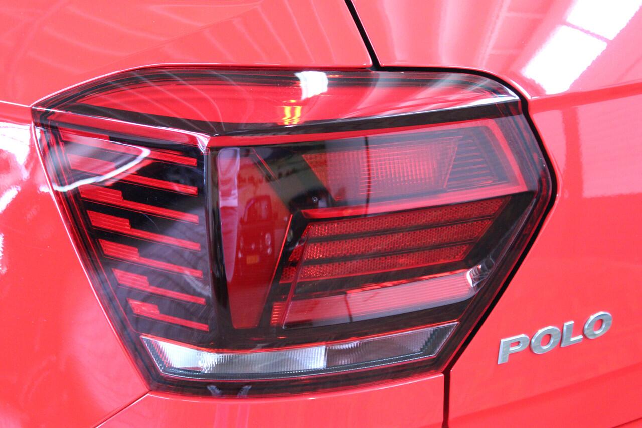 Volkswagen POLO 1.5 TSI Highline | Incl. 12 maanden garantie | 1ste eigenaar | Beats audio | Adaptieve cruise control | Climate control |