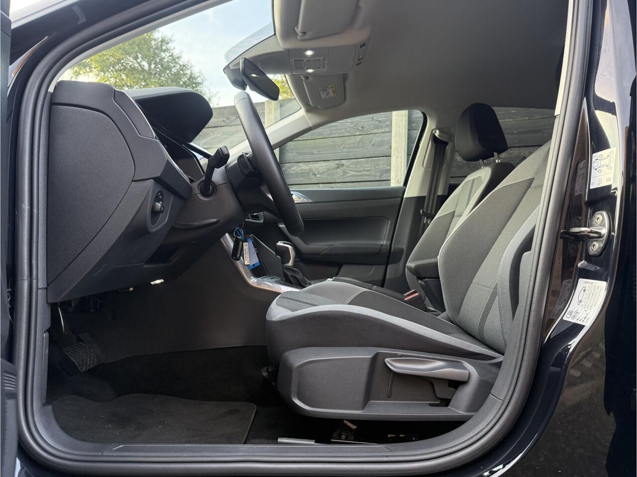 Volkswagen POLO 1.0 TSI Style IQ light, dec. 2024, nieuwstaat