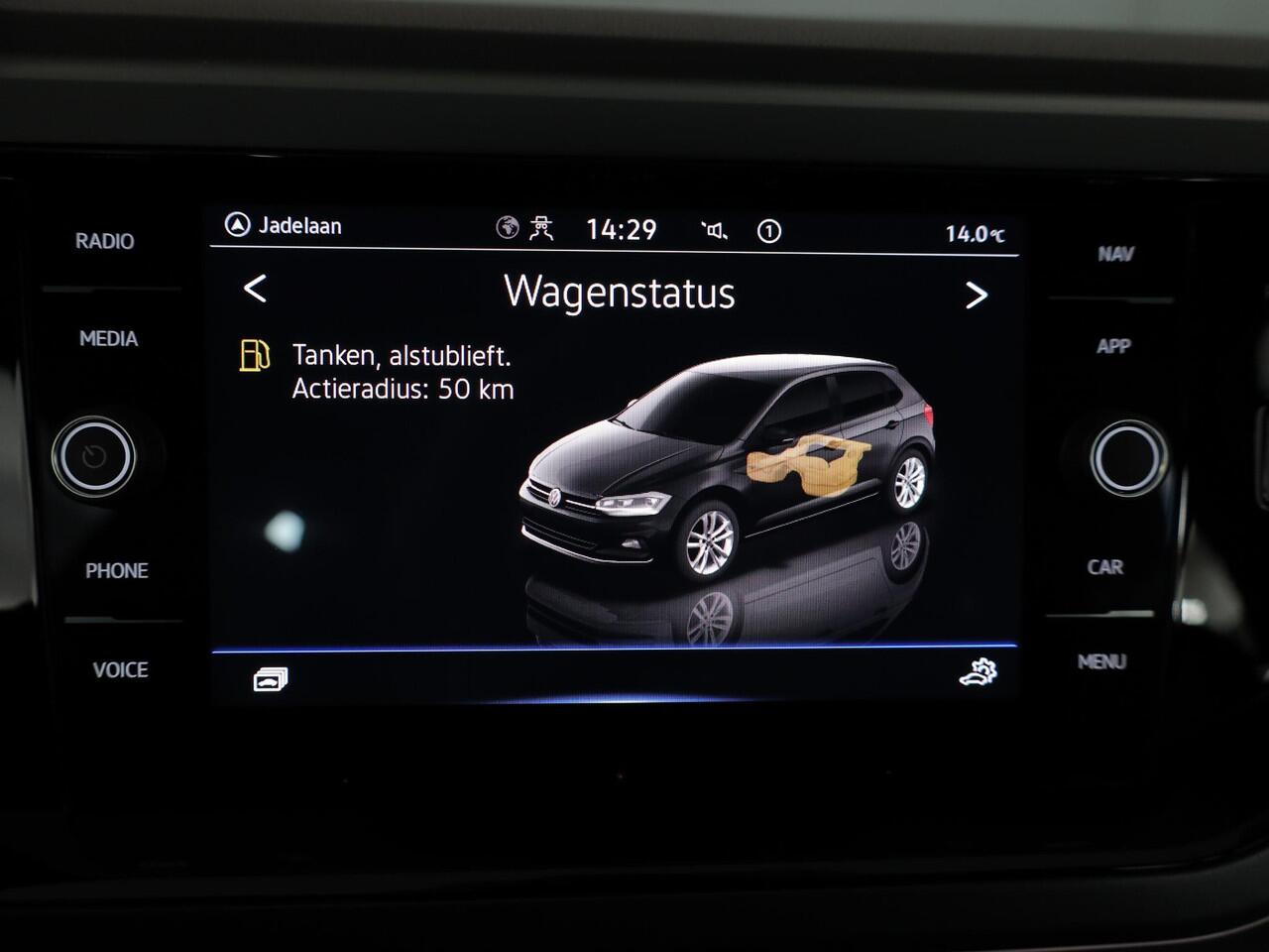 Volkswagen POLO 1.0 TSI R-Line 110pk DSG| Navi| 17'LMvelgen | Matrix LEDlampen| Digital display