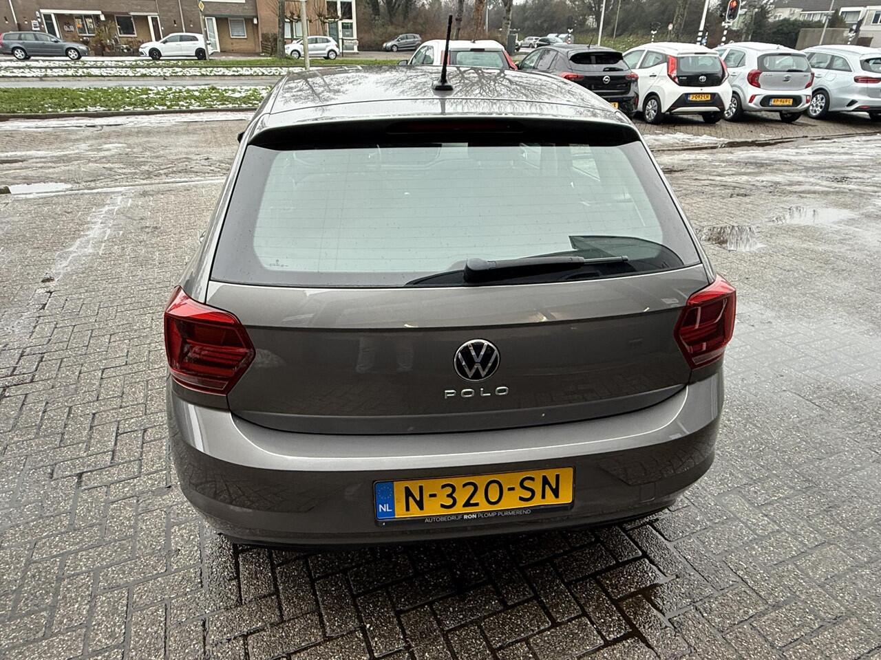 Volkswagen POLO 1.0 TSI Comfortline / Airco/ Navigatie/ Cruise/ Apple carplay/