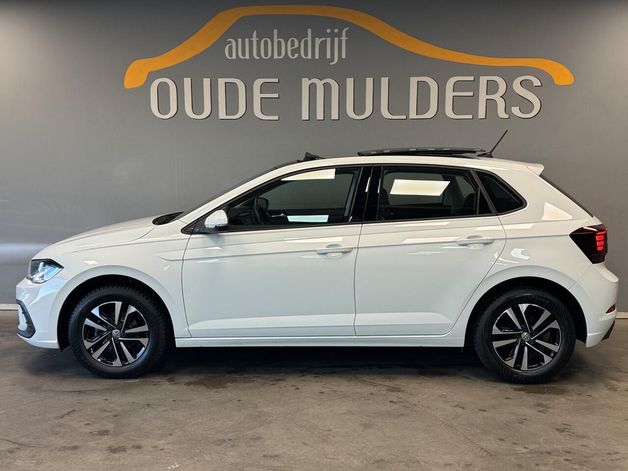 Volkswagen POLO 1.0 Panoramadak/Stoelverwarming/Parkeersensoren