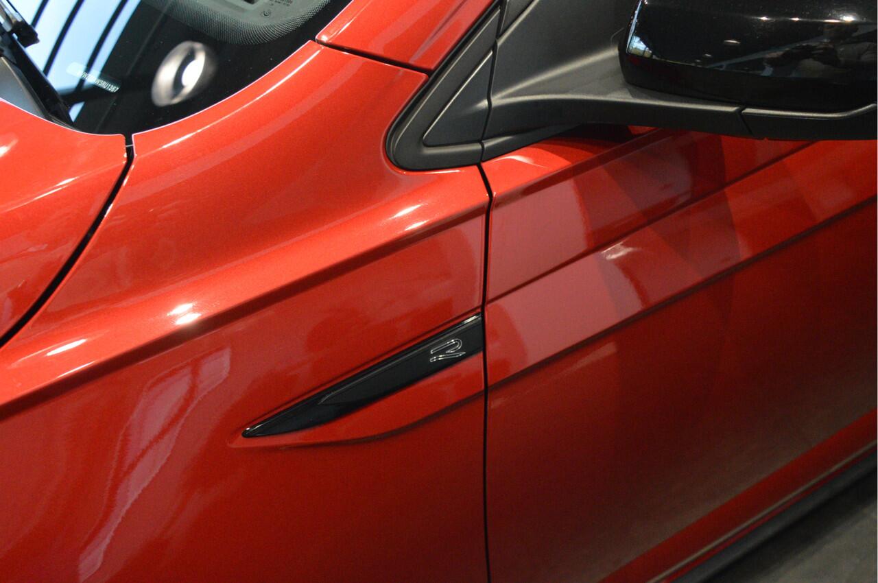 Volkswagen POLO 1.0 TSI 2X R-Line keyless cruise carplay led pdc camera !!