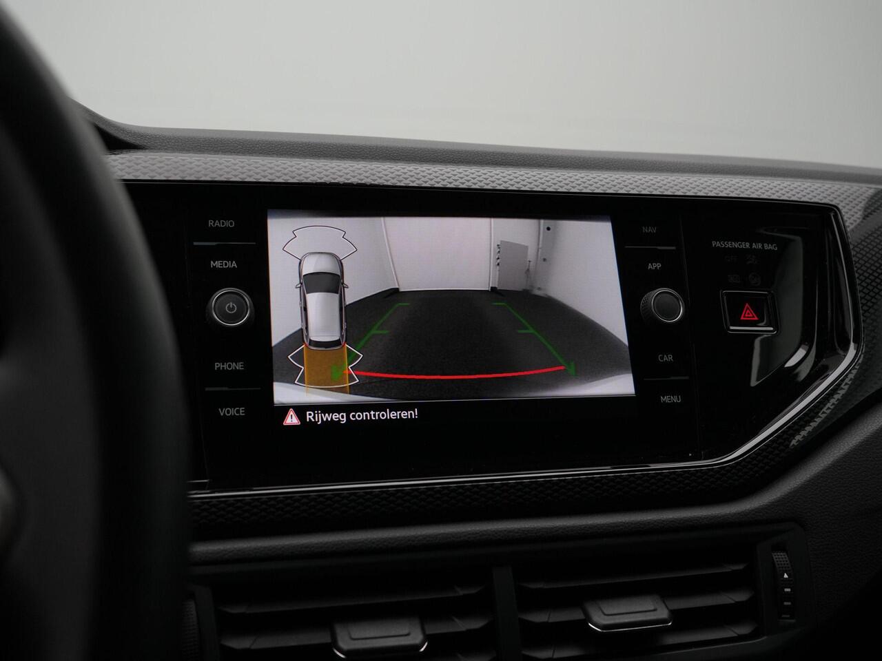 Volkswagen POLO 1.0 TSI 95 pk DSG Life Edition | Achteruitrijcamera | Navigatie | Stoelverwarming | Adaptive Cruise