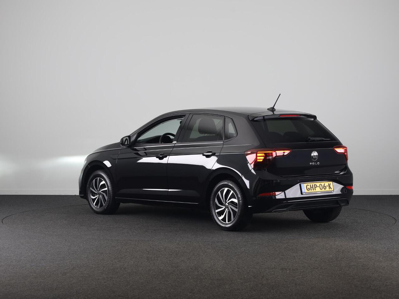 Volkswagen POLO 1.0 TSI Life Edition 95 pk | Verlengde garantie | Navigatie via App | Parkeersensoren achter | Achteruitrijcamera | Adaptieve cruise control |