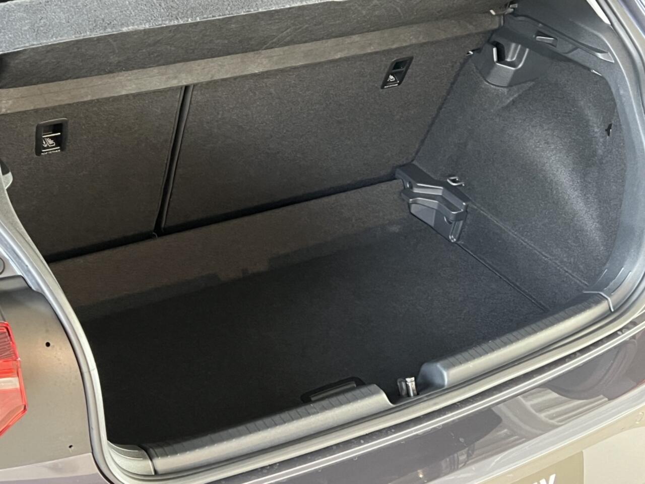 Volkswagen POLO 1.0 TSI Style * Rijklaarprijs