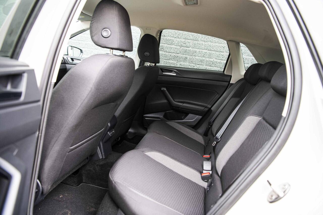 Volkswagen POLO 1.0 TSi 95 pk Life Edition | Keyless | Stoelverwarming | Navigatie