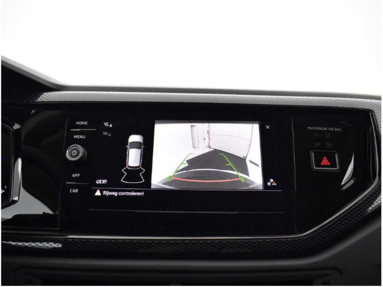 Volkswagen POLO Life Edition 1.0 TSI 95 pk 5 versn. Hand · Achteruitrijcamera · Parkeersensor achter · Velgen 'essex', 15 inch lichtmetaal ·